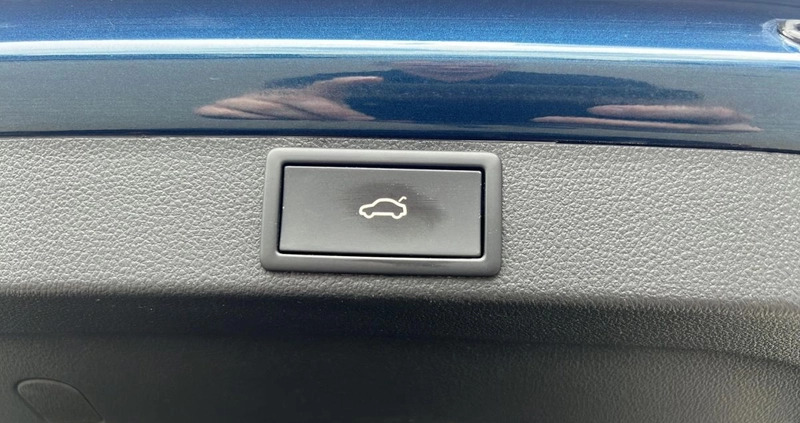 Skoda Octavia cena 80800 przebieg: 100014, rok produkcji 2021 z Zawadzkie małe 277